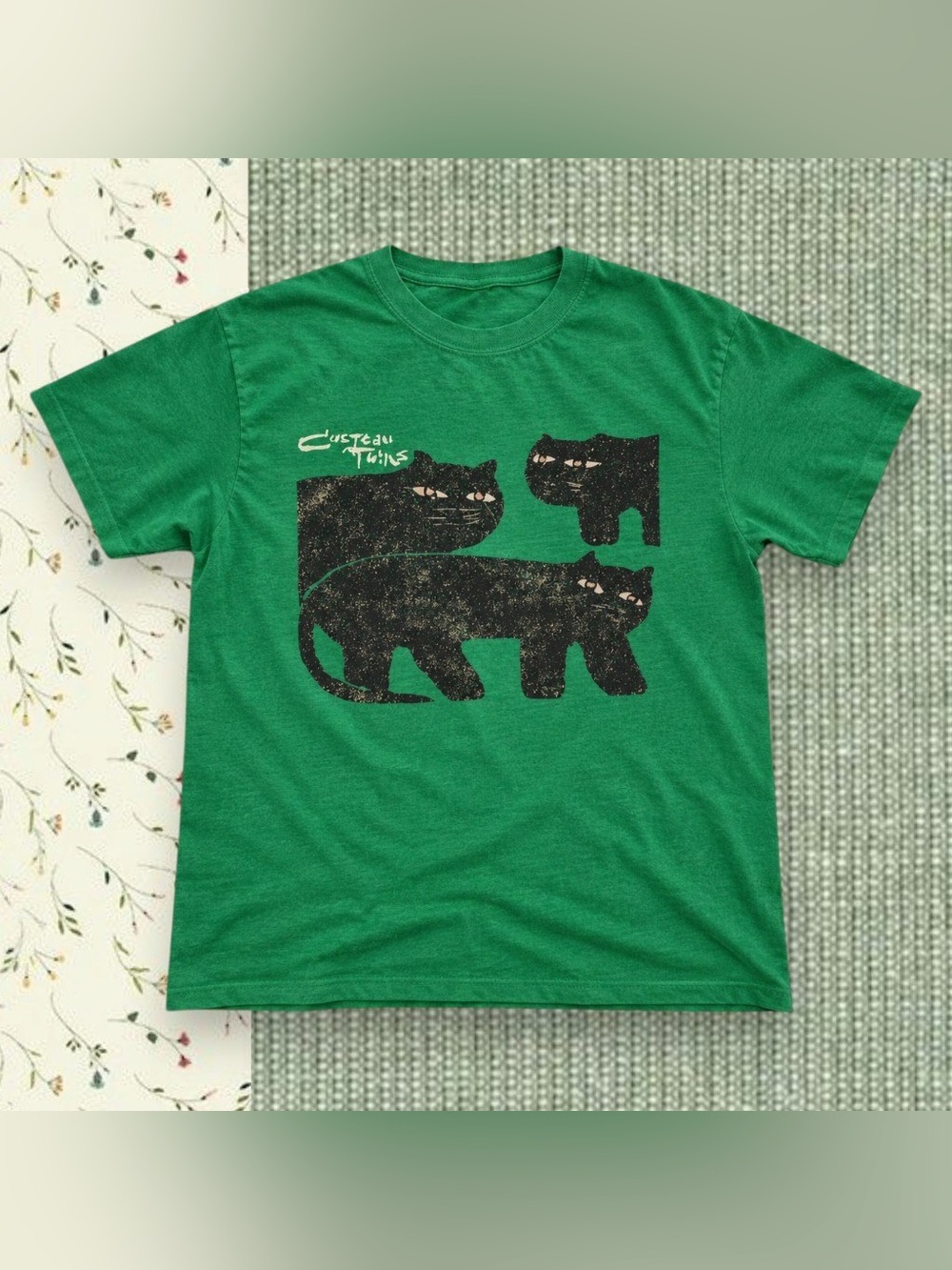 Gildan Cocteau Twins Cat Graphic T-Shirt Antique Irish Green For Unisex